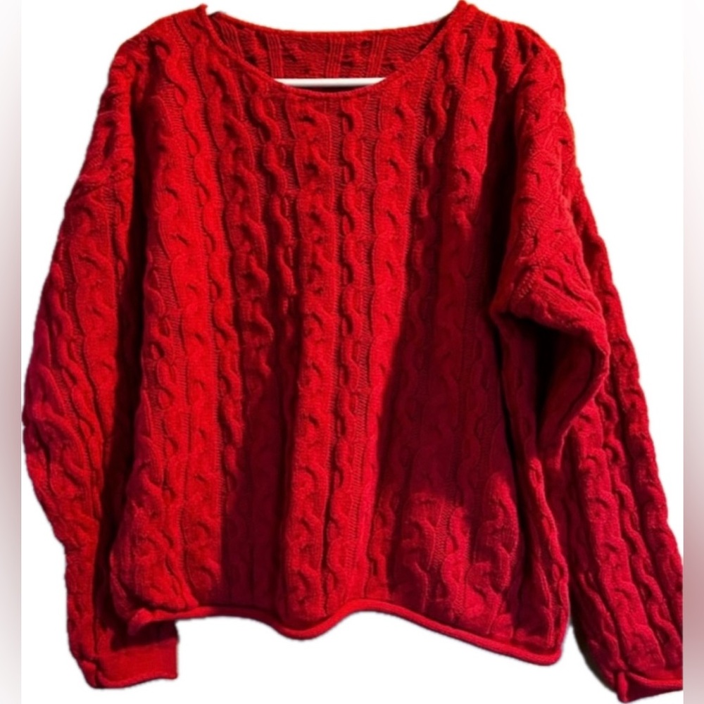 GAP Red thick cable knit sweater. Women’s size Medium. - Picture 3 of 4